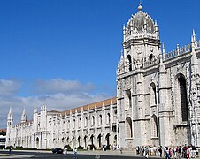 El Monasterio de los Jerónimos, en Lisboa, es uno de los legados más exuberantes de este estilo.