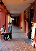 Porticos de via San Leonardo