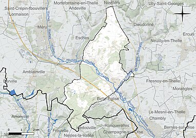 Carte en couleur présentant le réseau hydrographique de la commune