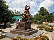 Statue of Aşıq Ümer in Yevpatoria