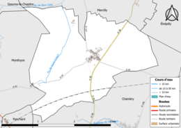 Carte en couleur présentant le réseau hydrographique de la commune