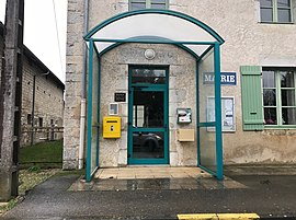 The town hall in Écleux