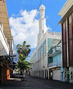 大清真寺（法语：Mosquée Noor-e-Islam）