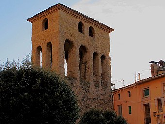 Campanariu de la ilesia vella de Gironella