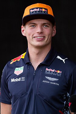 Max Verstappen első világbajnoki címét szerezte, ezzel ő lett az első holland származású világbajnok