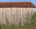 Un hangar agricole en bois situé à Brück, en Allemagne.