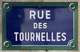 Voir la plaque.