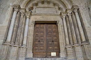 Église Notre-Dame-d'Étoile, XIIe et XIIIe siècles.