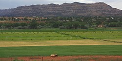 Escalante and the Straight Cliffs from the north