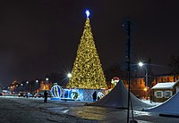 Árbol de Navidad en la plaza