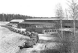 VAT new lorries 1953.jpg