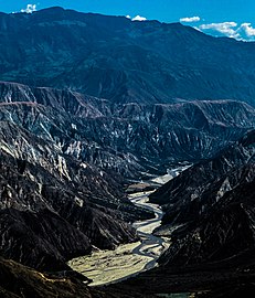 Course of the Chicamocha River through its canyon