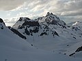 Blick beim Aufstieg zum Piz Tasna zu Krone, Fluchthorn, Pflunspitzen, Kaltenberg, Larainfernerspitze (Piz Larain)