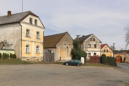 Hameau de Pernarec.