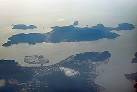 Île de Pangkor et Lumut vues depuis l'Est.