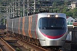 L1編成に組み込まれた試作車の8001 （2014年5月7日 児島駅）