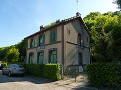 Ancienne gare du Bec-Hellouin (voie verte).