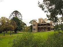 This is a photograph of the Murray House on the Magill site, one of two University of South Australia campuses where land will be sold for housing and commercial development.