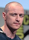 James McAvoy com Charles Xavier