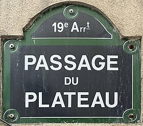 Voir la plaque.