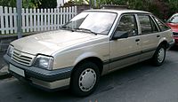 Opel Ascona à hayon (1986–1988)