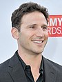 Mark Feuerstein interpreta Berry Wolfe