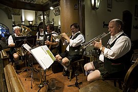 Orchestre de volkstümliche Musik allemande traditionnelle