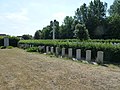 Les tombes de guerre françaises et belges.