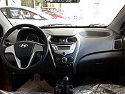 Hyundai Eon GLS (Filipina, interior)