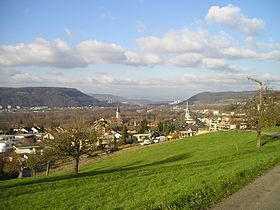 Blick nach Norden auf Gebenstorf, im Hintergrund das Untere Aaretal