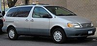 Toyota Sienna LE (facelift)