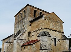 Le chevet et le clocher de l'église Saint-Martin.