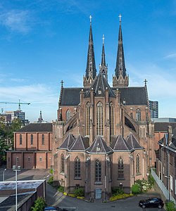 The back of the church featuring flying buttresses