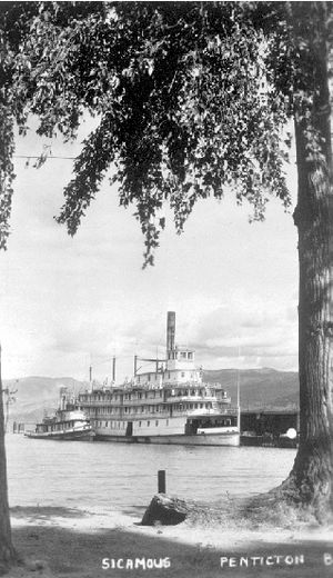 Sicamous (sternwheeler) at Penticton BC with tug, c1920.jpg 116 KB