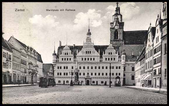 Datei:Rathaus Zerbst.jpg