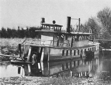 File:Klamath abandoned March 1948.jpg