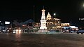 Tugu Yogyakarta di tengah kepadatan lalu lintas, April 2024