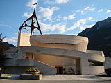 La chiesa di Santa Maria Immacolata a Longarone dedicata alle vittime del disastro.