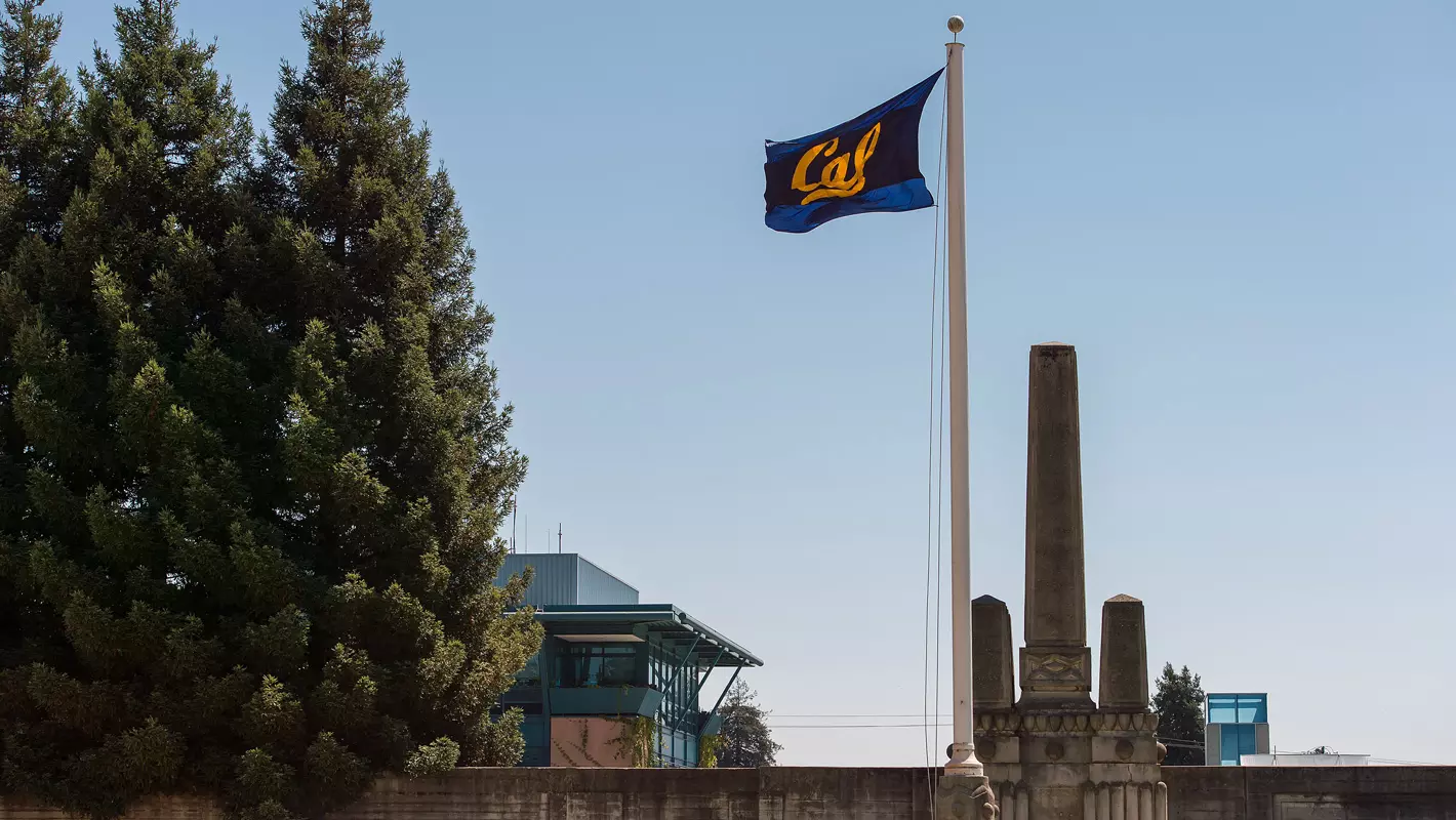 Cal Facilities: Edwards Stadium 