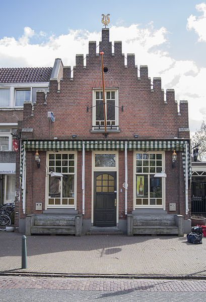 File:Laarbeek Cafe Dorpstraat 18 20150404.jpg