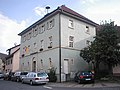 Deutsch: altes Schul- und Rathaus English: old school and town hall