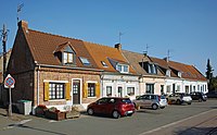 Rang de maisons ouvrières, chemin de Halage, à Wambrechies