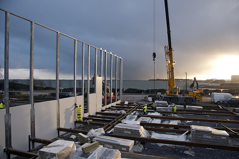 File:School construction in Eira, Helsinki, Finland, 2020 February.jpg