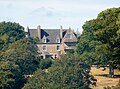 Le château du Tal Mor vu depuis le fleuve côtier Aven 1.