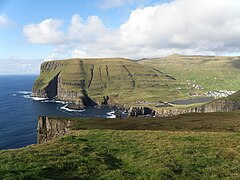 View from Eggjarnar to Vágur and Vágseiði