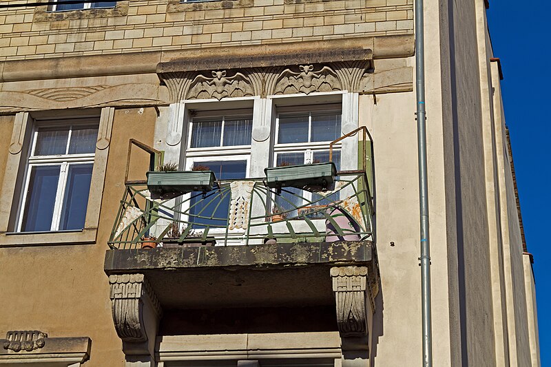 File:Katharinenstraße5Balkon.jpg