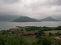 Chapelle Notre-Dame-des-Clans et lac du Salagou.