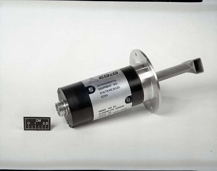 File:EG&G HYGROMETER AND SENSOR GASP GLOBAL AIR SAMPLING PROGRAM INSTRUMENTATION - NARA - 17419068.jpg