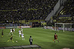 Thumbnail for File:Copa Bridgestone Libertadores 2013 Peñarol versus Vélez Sarsfield 130226-8594-jikatu.jpg