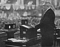 Thumbnail for File:President Harding giving radio speech on May 18, 1922.jpg